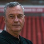 mircea rednic noul tata de la standard liege i a cucerit pe belgieni stie cum sa vorbeasca fiecaruia 687686a68e99b