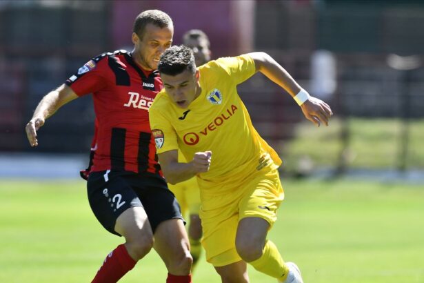 news alert a murit la doar 36 de ani caius lungu fost fotbalist in liga 1 la sibiu in liga 2 la timisoara si in italia 6880cc57e32ba