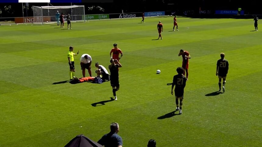 news alert jucatorul fcsb ului s a accidentat grav a fost schimbat inainte de pauza meciului amical cu utrecht 6863b654777f7