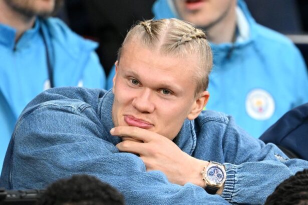 news alert manchester city a dat lovitura contract record de un miliard de euro 68767515a61ca