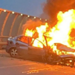 o masina a luat foc dupa un accident pe podul de la butelii constanta 6877ed72c7fbc