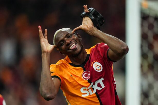 oficial s a facut transferul lui victor osimhen 75 000 000e 688a6cd21354d