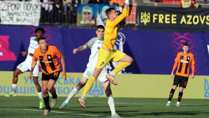oficial u craiova a anuntat transferul jucatorul adus sa faca diferenta in echipa lui radoi 6874da27f09f3