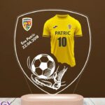 p un cadou cu adevarat memorabil pentru fanii fotbalului lampa led 3d personalizata cu tricoul echipei nationale 687775bc5921f