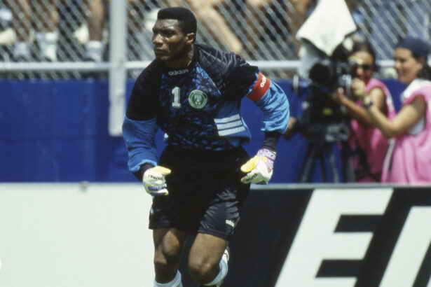 peter rufai a murit legendarul portar al nigeriei avea 61 de ani 68678b4ab0263
