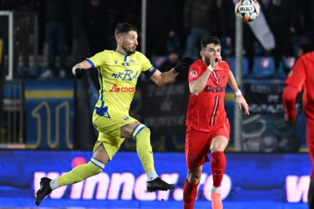 petrolul ploiesti fcsb live text de la 2130 lupii cauta prima victorie dupa 10 ani 687b5fab57ab0