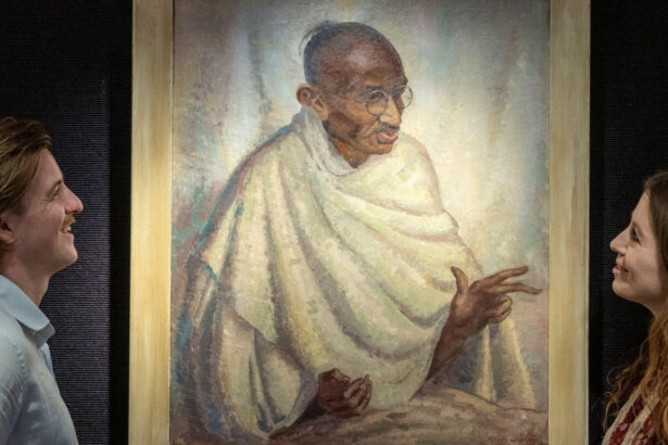 portret rar al lui mahatma gandhi adjudecat pentru peste 170 000 de euro la o licitatie in londra 6878e3a2f0336