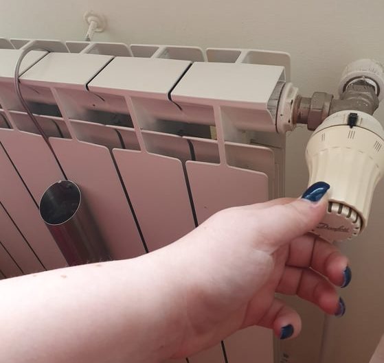 pretul energiei termice pentru iarna 2025 2026 in dezbatere scumpiri semnificative la productie incertitudine pentru populatie 688802bc91e14