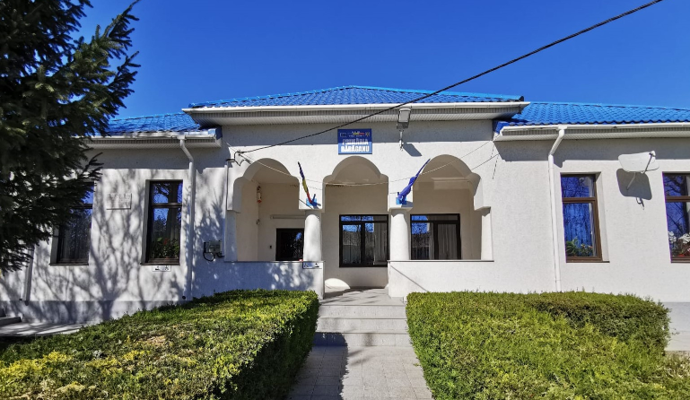 primaria baraganu a facut receptia proiectului de supraveghere a comunei in perioada urmatoare vor fi montate si cele 4 statii de reincarcare auto 68754958a9523