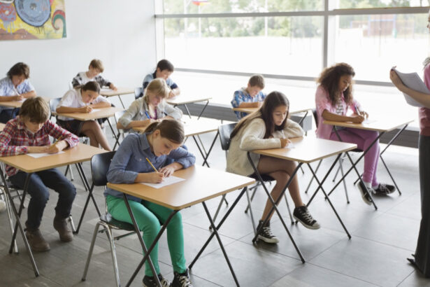proba scrisa la examenul de titularizare are loc marti sunt asteptati aproape 40 000 de candidati 6875e8afdb396