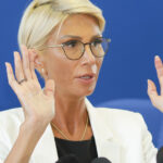 raluca turcan psd sa ne spuna clar vrem sa mergem mai departe impreuna sau alege sa si asume oficial un alt rol 686d2ac52db73