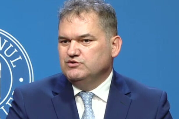romanii cu datorii la primarii vor avea popriri pe salarii sau alte venituri este incorect ca numai unii sa plateasca iar altii nu 687a8265d21c9
