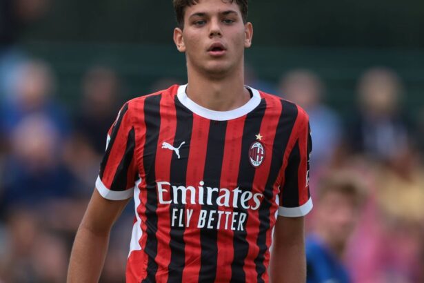 romanul de perspectiva a intrat in arsenal ac milan si a marcat la loviturile de departajare 6880fdaeeb5cb
