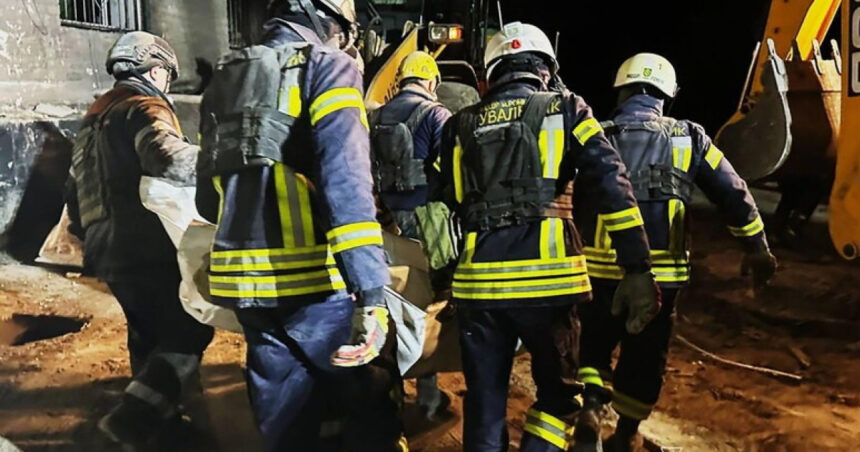 rusia a lovit doua regiuni din ucraina cel putin 20 de morti a fost vizata si o inchisoare din zaporojie 68886c19bf160