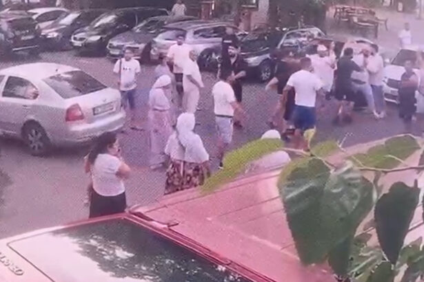 scandal cu macete bate si cutite in fata spitalului universitar de urgenta bucuresti sase persoane arestate 18 amendate 6874fa3ab3994