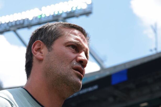 sedinta la inter subiectul abordat de cristi chivu exista o conversatie telefonica in care jucatorul a spus ca vrea sa se transfere 68834525b72c0