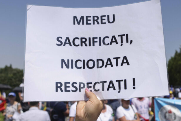 sindicatele anunta ca nu vor opri protestele iar bns lanseaza campania cutia neagra a austeritatii calendarul manifestatiilor 686d3f7b389f9