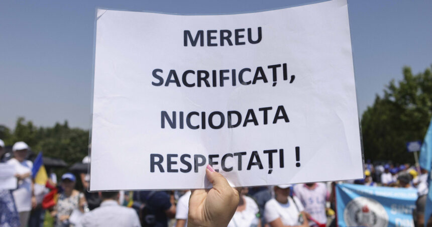 Sindicatele confirmă continuarea protestelor, iar BNS inițiază campania „Cutia Neagră a Austerității”. Calendarul manifestațiilor 1 sindicatele anunta ca nu vor opri protestele iar bns lanseaza campania cutia neagra a austeritatii calendarul manifestatiilor 686d3f7b389f9
