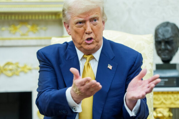 trump da in judecata wsj si cere despagubiri de 10 miliarde de dolari pentru o scrisoare controversata legata de epstein 687b5c615a5a2