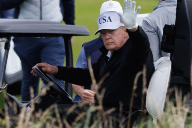 trump pe terenul de golf inaintea intalnirii cu ursula von der leyen agenda discutiilor 688632d34e190