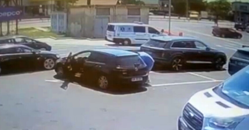 video alerta in judetul bacau dupa ce doi barbati au incercat sa bage o femeie cu forta intr un autoturism 686d33f6f176e
