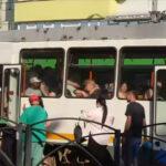 video angajatii stb nemultumiti de masurile de austeritate si lipsurile din transportul public sindicalistii iau in considerare greva 686c990950382