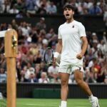 video carlos alcaraz continua cursa spre un nou trofeu la wimbledon ceva emotii insa in meciul cu andrei rublev 686b66fdabc2e
