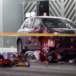 video cel putin 30 de raniti dupa ce o masina a intrat intr o multime in los angeles incidentul a avut loc in zona unei sali de concerte 687b9b9ab8c3c