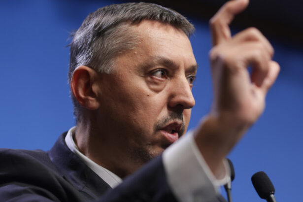 video daniel david despre anul scolar 2025 2026 ministrul nu poate merge in fiecare scoala pentru a si aplica instructiunile 686d426c74e46