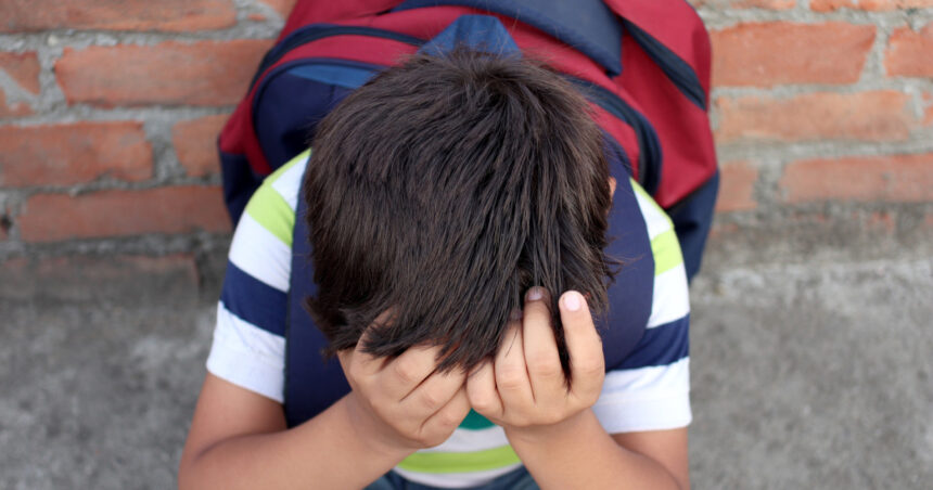 video educatia copiilor un pret prea mare pentru familiile de la sate mai bine raman nemancata dar ei sa aiba un pachet in ghiozdan 6871df117f3b1