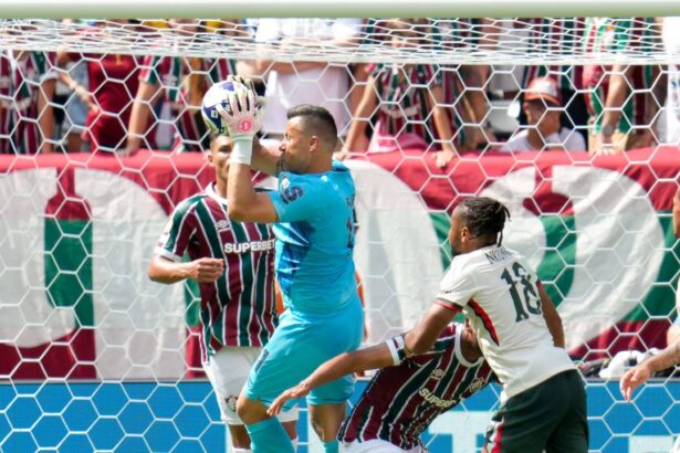 video i re al cand fabio portarul lui fluminense debuta in fotbalul profesionist niciun jucator de la chelsea nu era nascut 686e2d23f34b7
