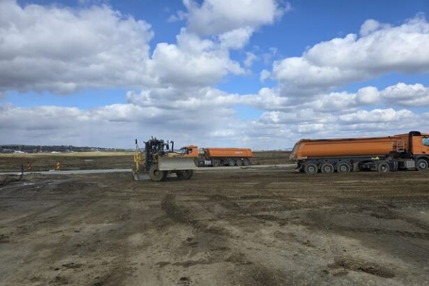 video imagini in premiera umbrarescu deschide cel mai lung pod al autostrazii moldovei 6870c3dcc69f4