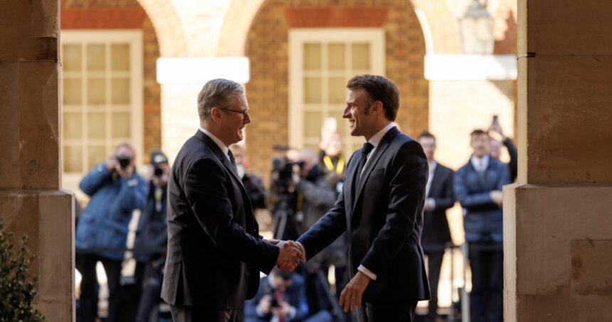 video keir starmer si emmanuel macron vor o crestere a presiunii asupra lui vladimir putin pentru un armistitiu in razboiul cu ucraina 686fe56e20669