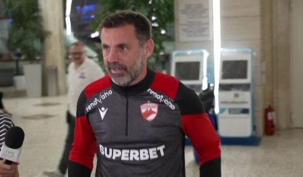 video kopic s a intors in romania cu o veste proasta pentru dinamo nu arata bine 68661674c7c69