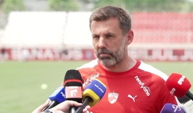 video kopic s a lamurit dupa ce l a vazut pe politic la fcsb win win 686a62e1a8515