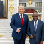 video moment jenant pentru trump l a felicitat pe presedintele liberiei pentru nivelul englezei sale desi este limba oficiala a tarii 686f5c4e0b28c