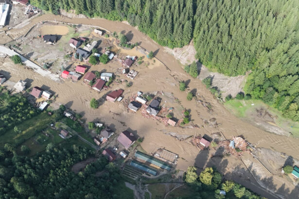 video premierul ilie bolojan da asigurari ca oamenii afectati de inundatiile din neamt si suceava vor primi sprijin financiar 68889dc833b66