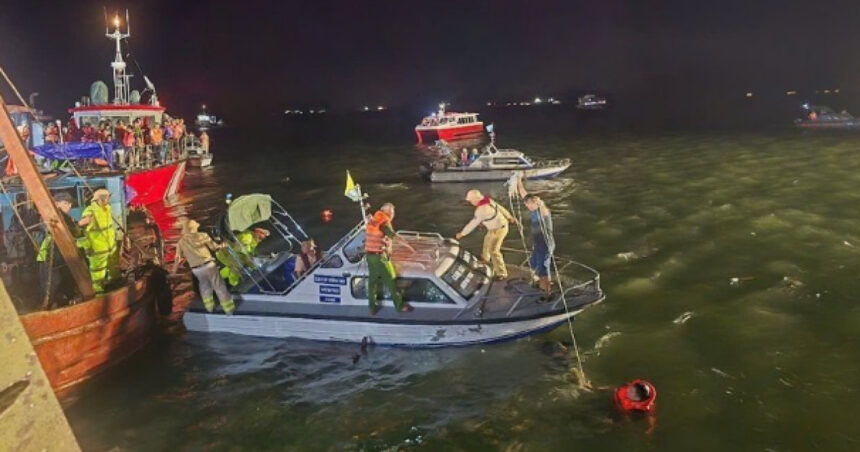 video tragedie in vietnam cel putin 34 de persoane au murit dupa ce o ambarcatiune turistica s a rasturnat in golful ha long 687be22cc69fa