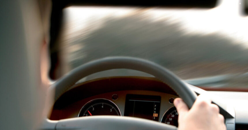 video un adolescent de 17 ani din timisoara a furat un microbuz si a facut accident minorul se afla sub influenta alcoolului 688b67b4cd52c
