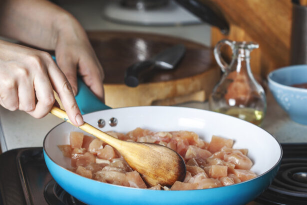 video voi cumpara mai putina cea mai ieftina carne din magazine se tot scumpeste cu cat a crescut pretul la carnea de pui in ultimul an 6871ed2212042