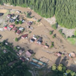 videofoto inundatii devastatoare in moldova trei oameni au fost ucisi de viitura autoritatile pregatesc noi evacuari din calea apelor 6887a360c5278