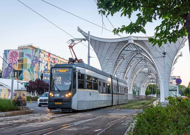 videofoto tramvaie vechi modernizate revin in capitala 686653e764ffa