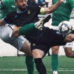 a fugit din tara dupa ce a semnat un club din superliga e in razboi cu atacantul si cere daune la fifa sa plateasca 689b5b93e905e