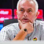 antrenorii care ii pot lua locul lui jose mourinho variantele lui fenerbahce viitoarea adversara a fcsb ului 68b1c893047c6