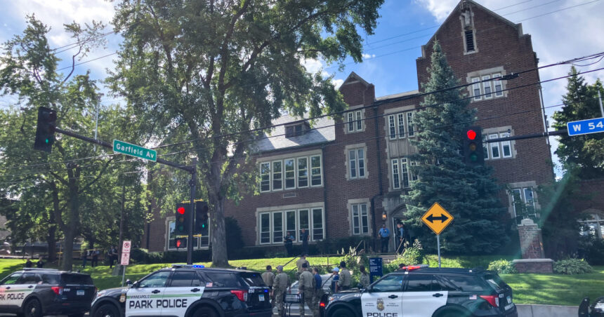 atacatorul de la scoala din minneapolis era obsedat de ideea de a ucide copii afirma autoritatile 68b143e29be9e