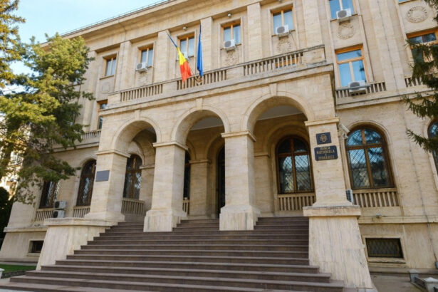 bnr trage semnalul de alarma cheltuieli tot mai mari cu forta de munca in mediul privat 68a74d3e8bc74