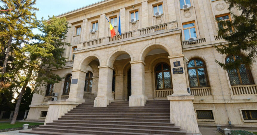 bnr trage semnalul de alarma cheltuieli tot mai mari cu forta de munca in mediul privat 68a74d3e8bc74