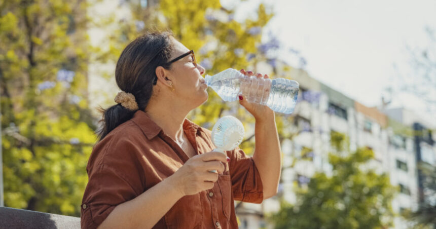 canicula pune sanatatea diabeticilor in pericol ce recomanda medicii pentru evitarea complicatiilor pe timp de vara 6895860947551