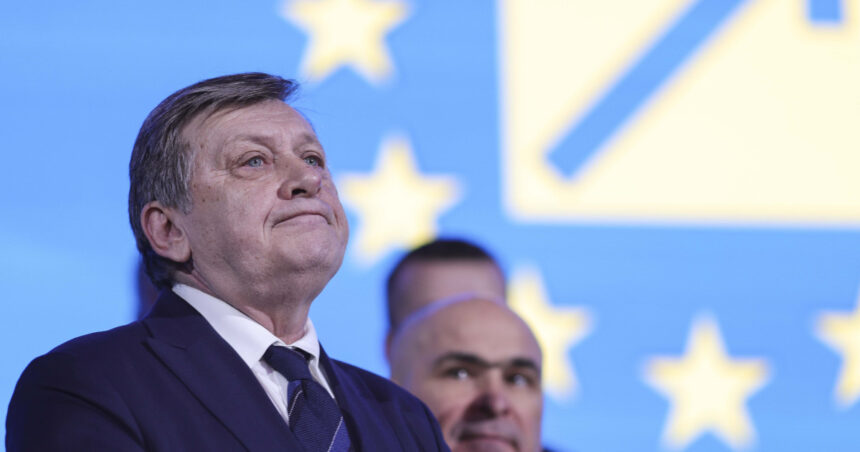 coalitia de la o promisiune la alta respinge proiectul antonescu privind pensiile speciale pentru o varianta similara a guvernului 68a5b02ba98c1