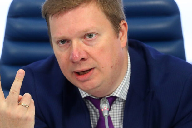 conditiile lui putin pentru acordul rusia sua ii ofera lui trump o cale de iesire sustine dmitri suslov consilier la kremlin 689b03da3de33